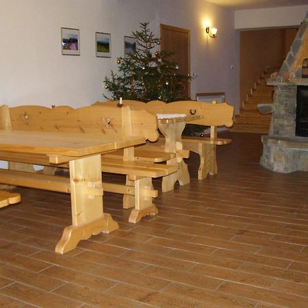 Dom Goscinny Na Skolach Gliczarów Екстериор снимка